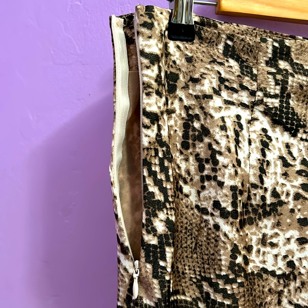 Polly Python Print Skirt - Picture 3 of 5
